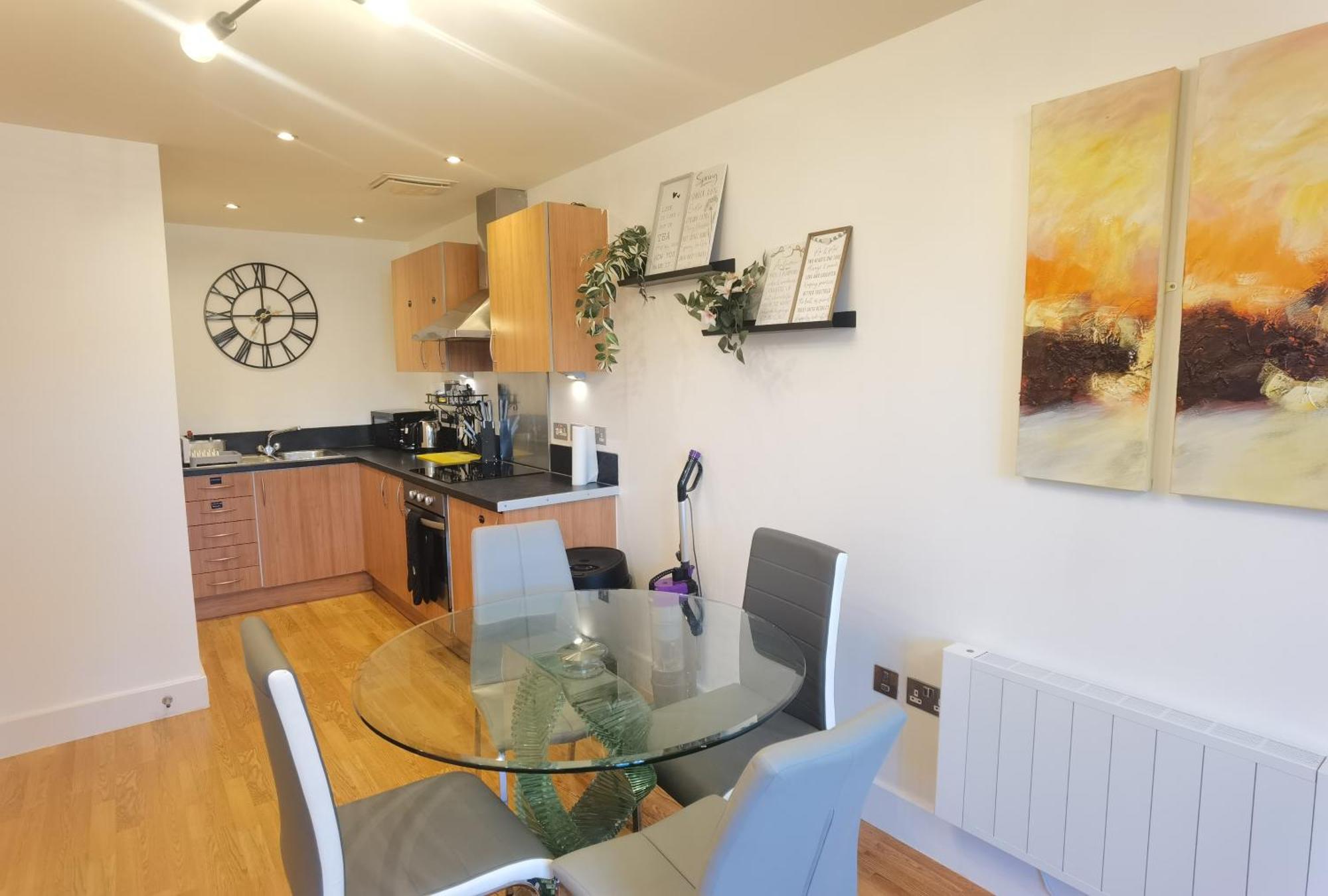 Celaka Birmingham Central Apartment, Free Indoor Parking Bagian luar foto